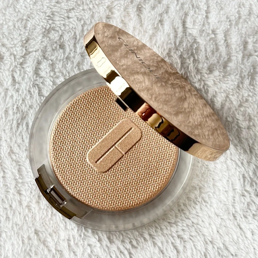 Clinique True Highlight Weightless Illuminator Highlighter - Starlit Glow